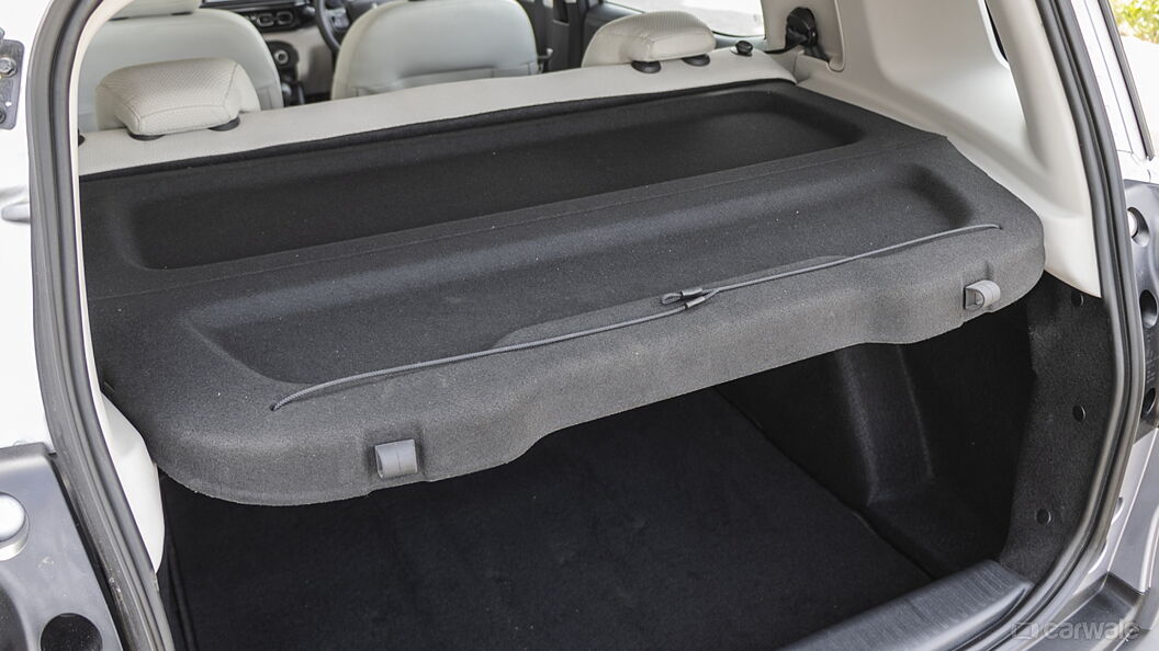 Citroen C3 Aircross Bootspace with Parcel Tray/Retractable