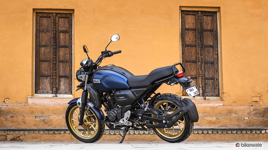 Yamaha FZ X Left Side View Image – BikeWale