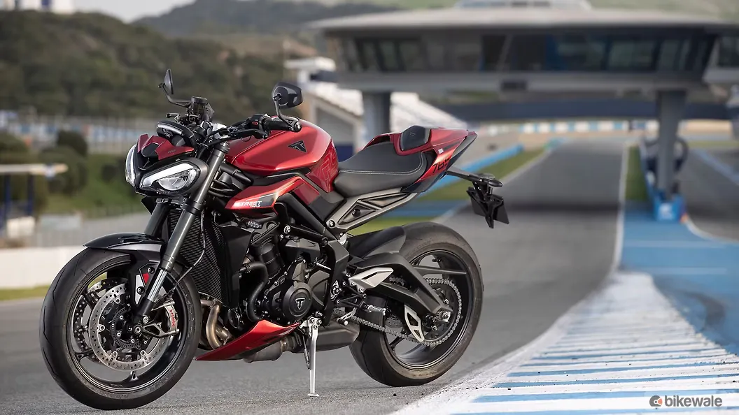 Triumph Street Triple RS Left Side View Image – BikeWale