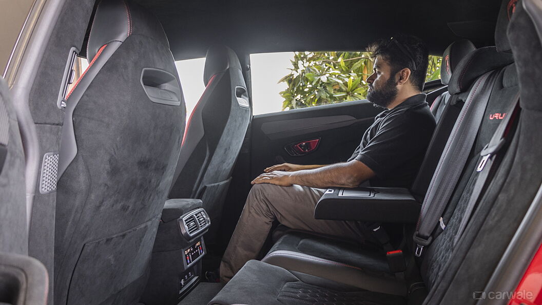 Lamborghini Urus Performante Rear Seats