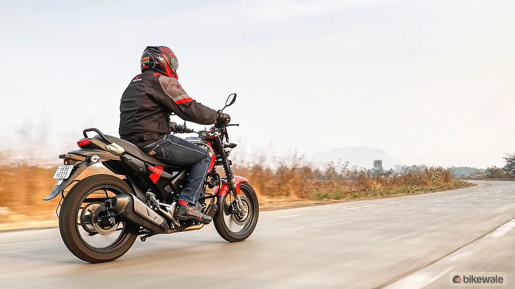 Hero Xpulse 200T 4V Right Side View