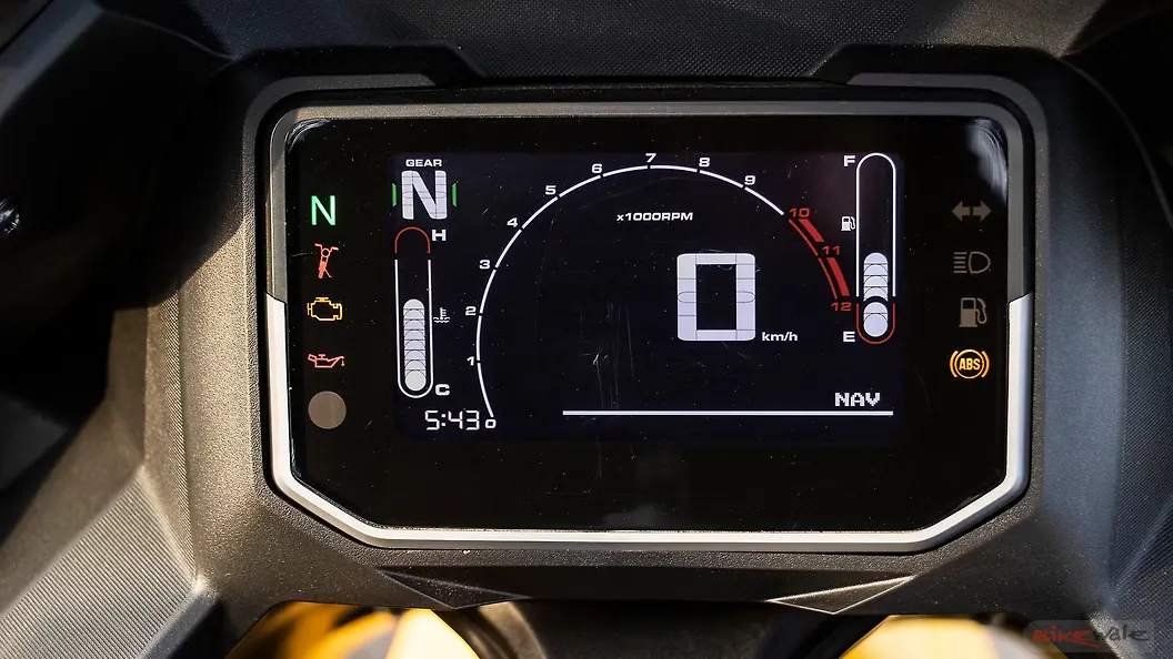 Hero Karizma XMR Front View Image BikeWale