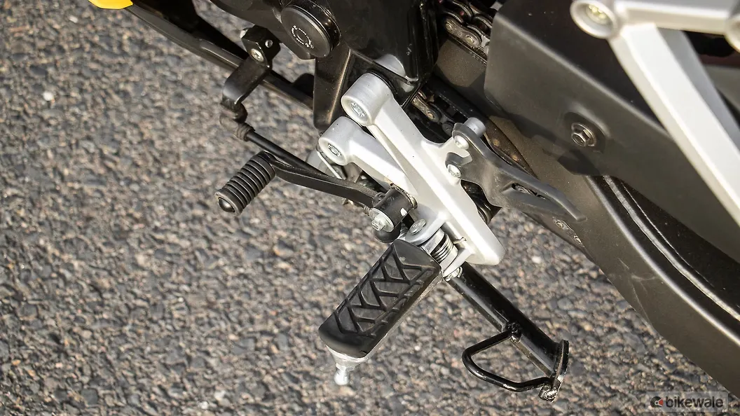 Hero Karizma XMR Gear Shift Lever Image BikeWale