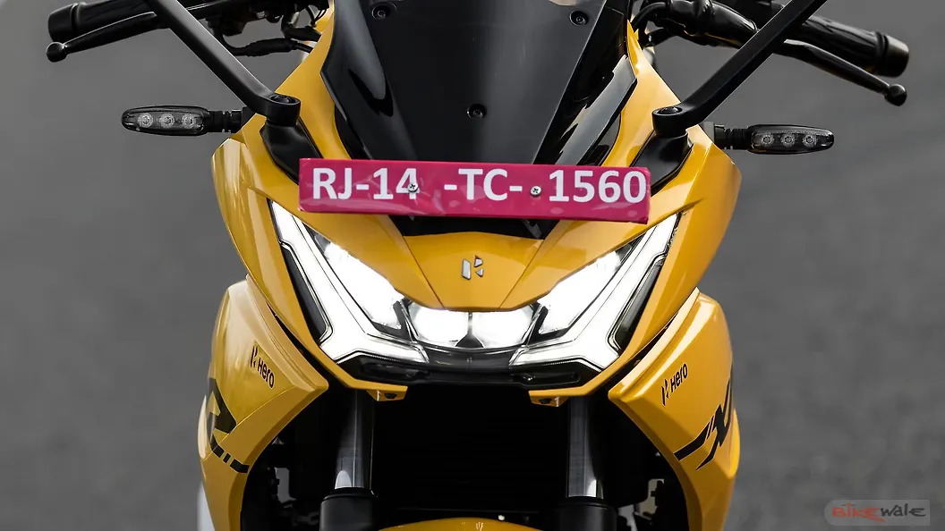 Hero Karizma XMR Projector Headlight Image BikeWale