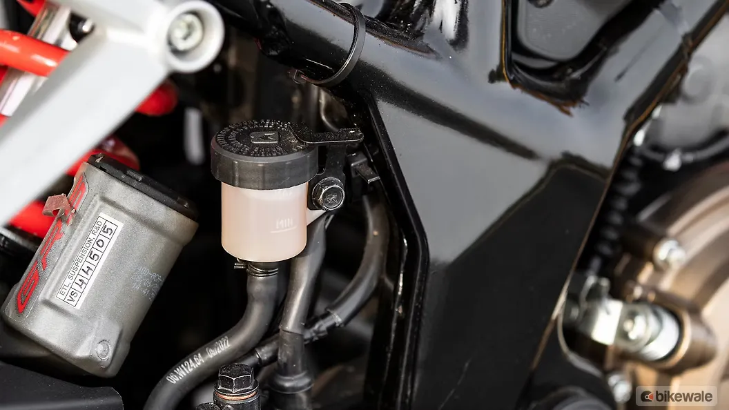 Hero Karizma XMR Engine From Left Image BikeWale