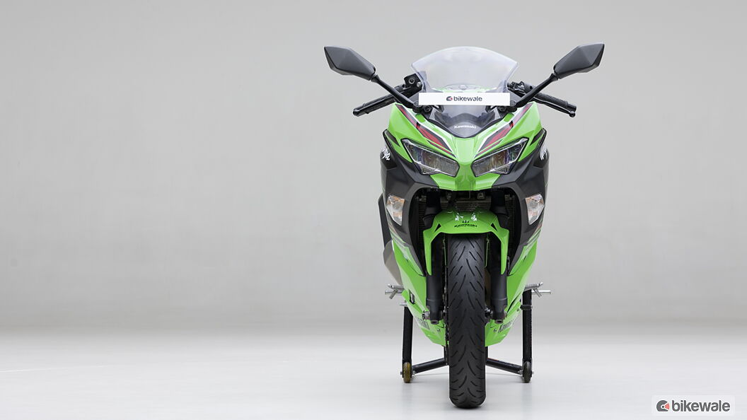 Kawasaki Ninja 400 Front View Image – BikeWale