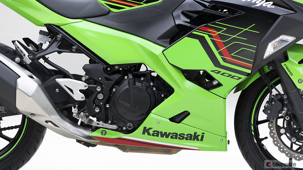 Kawasaki Ninja 400 Left Side View Image – BikeWale