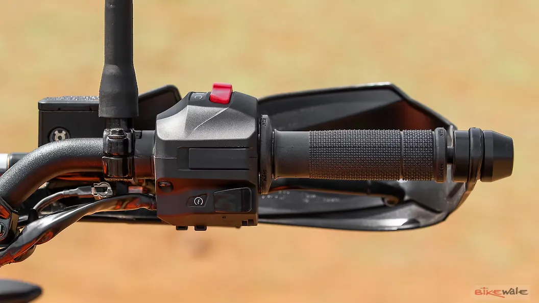 KTM 390 Adventure Clutch Lever Adjuster Image BikeWale