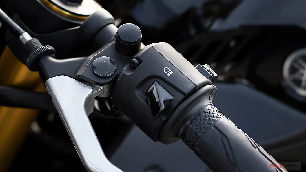 Yamaha YZFR3 Gear Shift Lever Image BikeWale