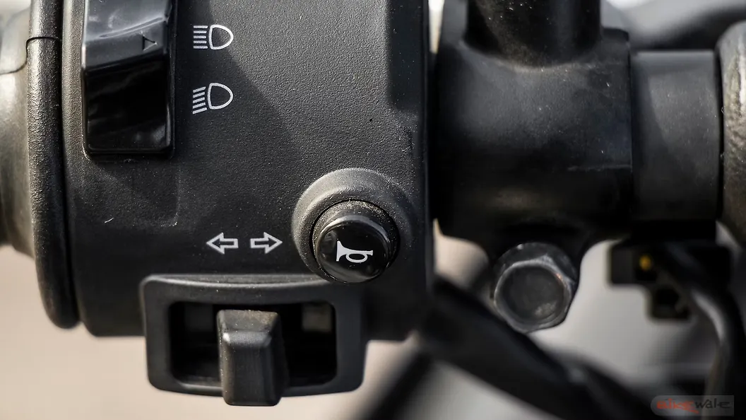 Yamaha YZFR3 Gear Shift Lever Image BikeWale