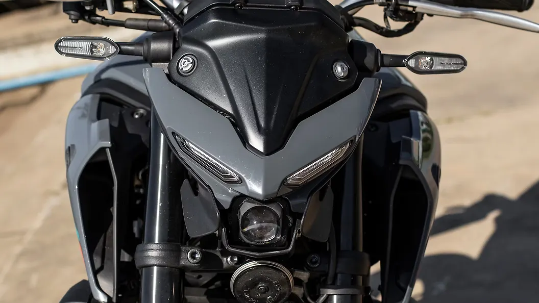 For Yamaha MT-07 2022-2024 Carbon Fiber Mid Side Frame Fairing Cowling For Yamaha MT-07 2022-2024 Carbon Fiber Mid Side Frame Fairing Cowling