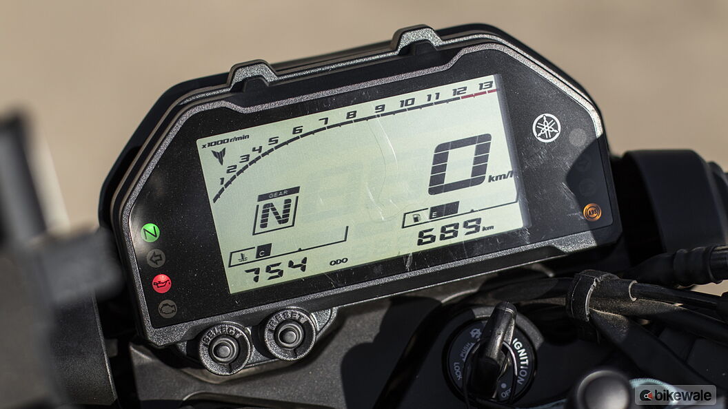 Yamaha MT-03 Gear Shift Indicator
