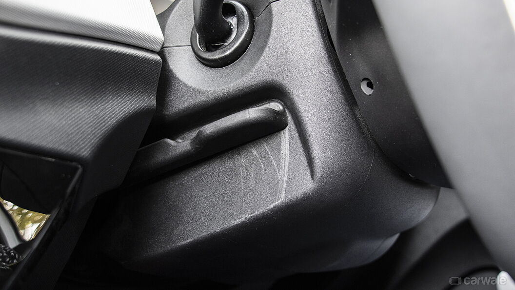 Tata Punch EV Steering Adjustment Lever/Controller