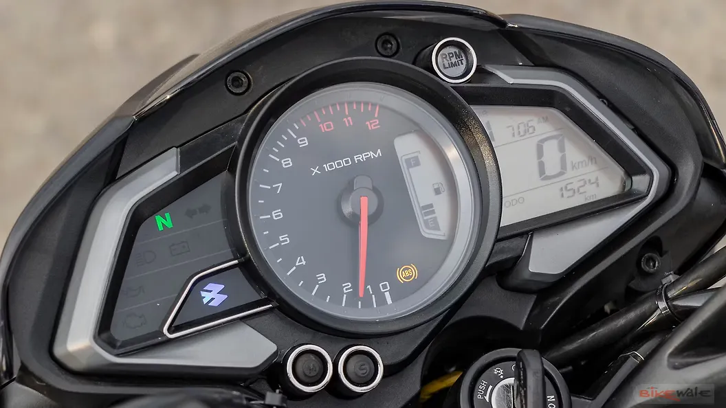 Bajaj Pulsar NS160 TFT / Instrument Cluster Image – BikeWale