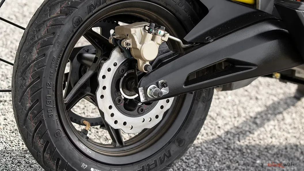 Ather 450S Rear Alloy Wheel Image – BikeWale