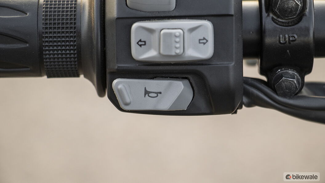 Hero Xtreme 160R 4V Horn Button