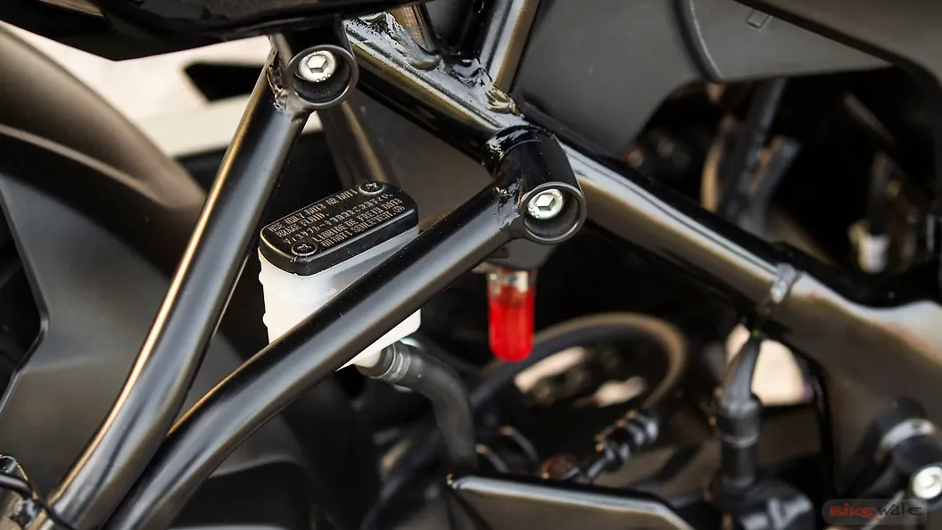 hero xtreme 160r tank cover