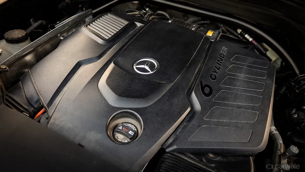 Mercedes-Benz G-Class Engine Shot
