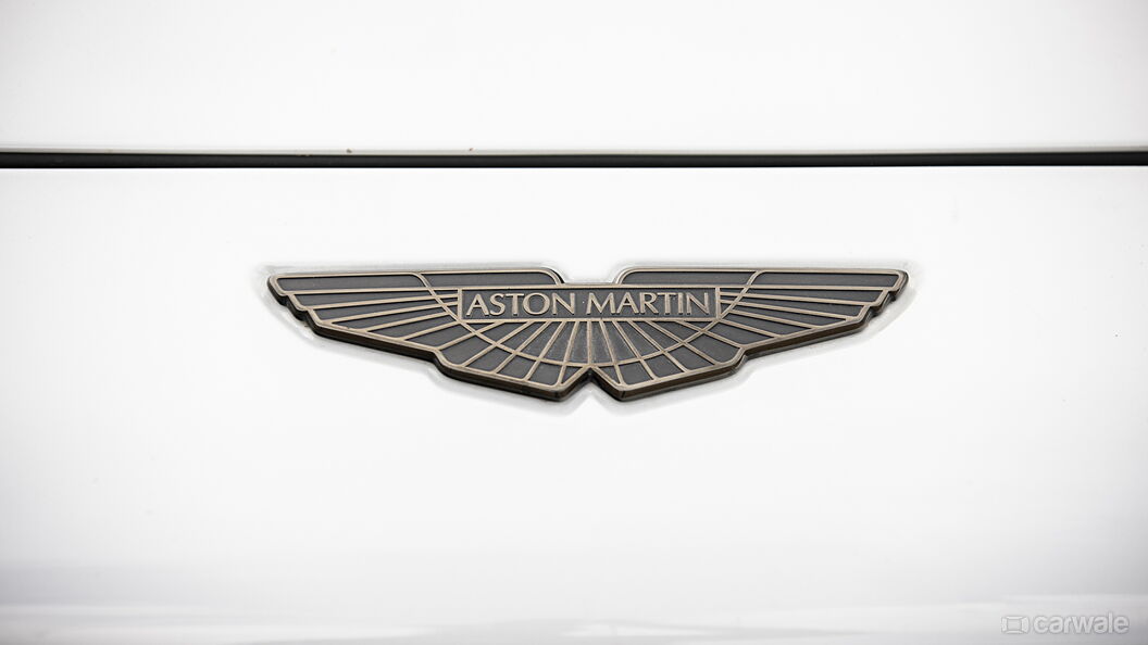 Aston Martin DBX Front Logo