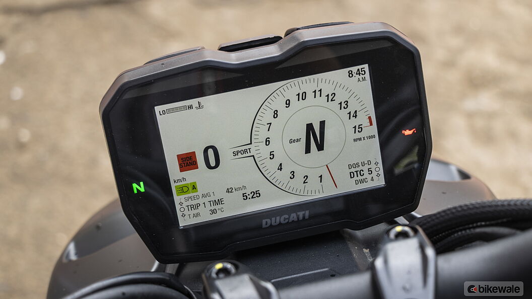 Ducati Streetfighter V4 [2019-2023] Clock