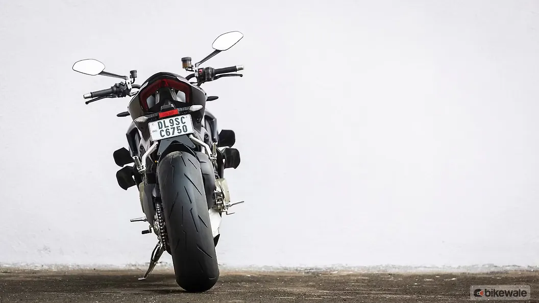 Ducati Streetfighter V4 [2019-2023] Rear View Image – BikeWale