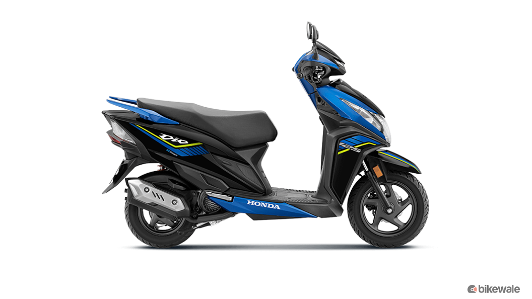 Honda Dio 125 Right Side View