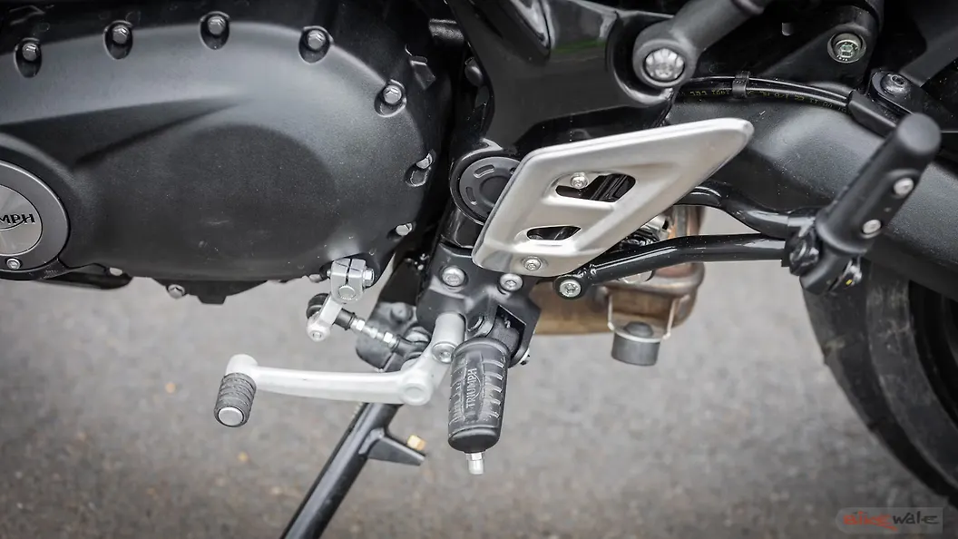 Triumph Speed 400 Gear Shift Lever Image BikeWale