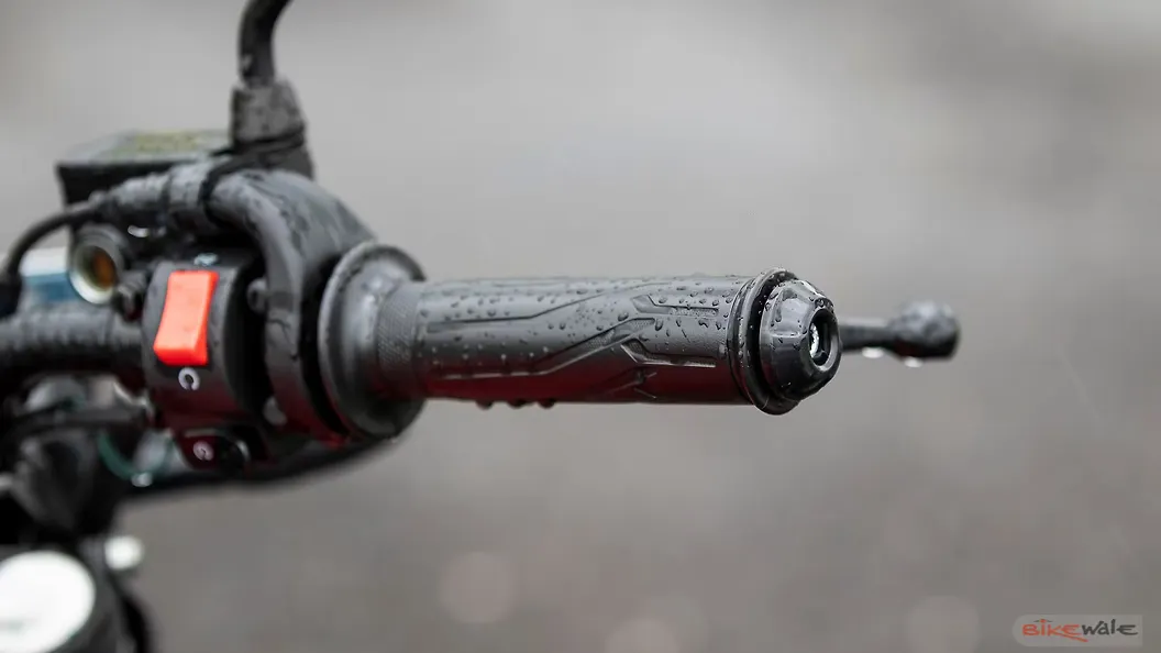yamaha fzs v2 handlebar