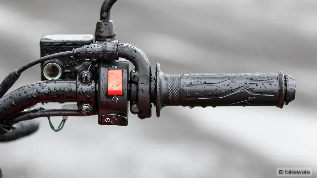yamaha fzs v2 handlebar