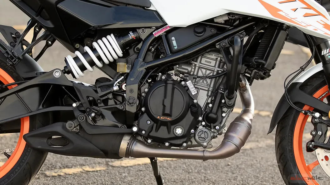 KTM 250 Duke Engine From Right Image BikeWale