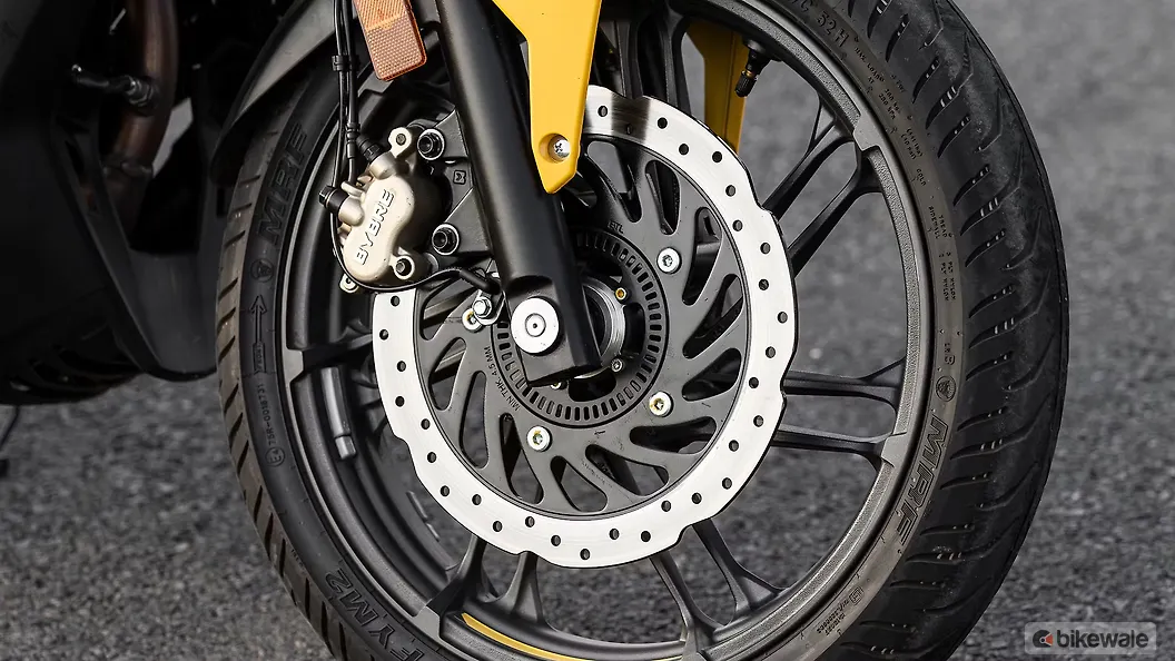 Hero Karizma XMR Front Suspension Preload Adjuster Image – BikeWale