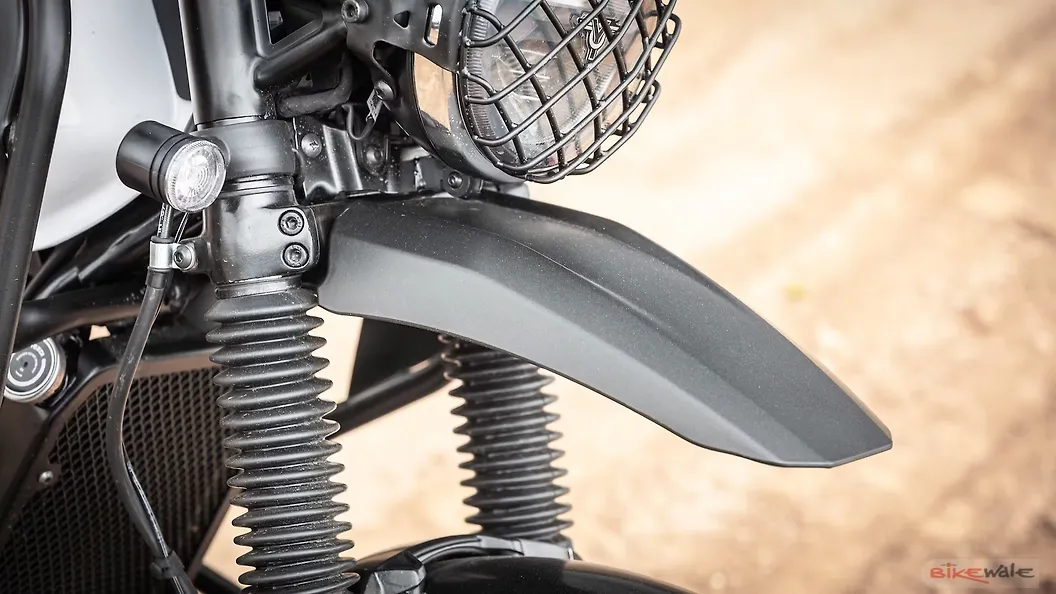 Yezdi Adventure Fuel Tank Image BikeWale