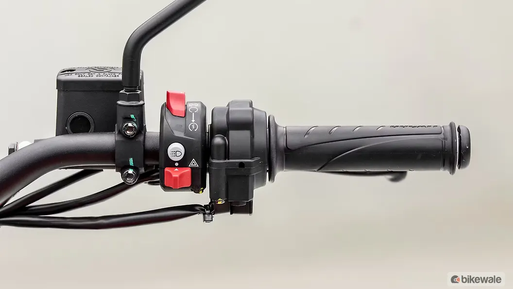 Ducati Scrambler Full Throttle [2023-2024] Clutch Lever Image – BikeWale
