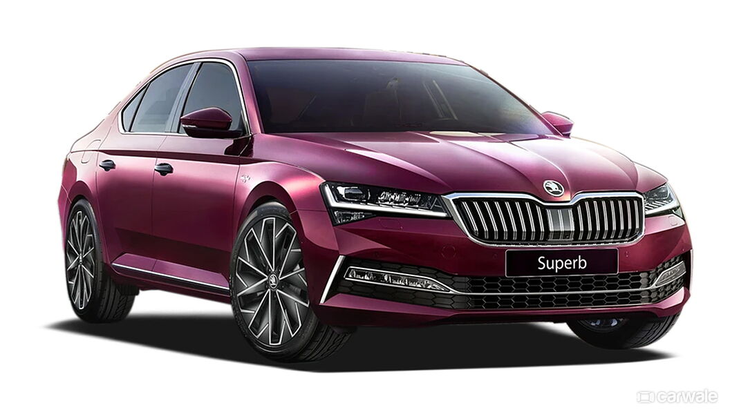 Skoda Superb Right Front Three Quarter