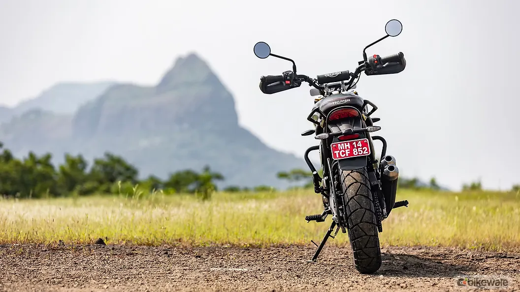 Triumph Scrambler 400 X Rear View Image – BikeWale