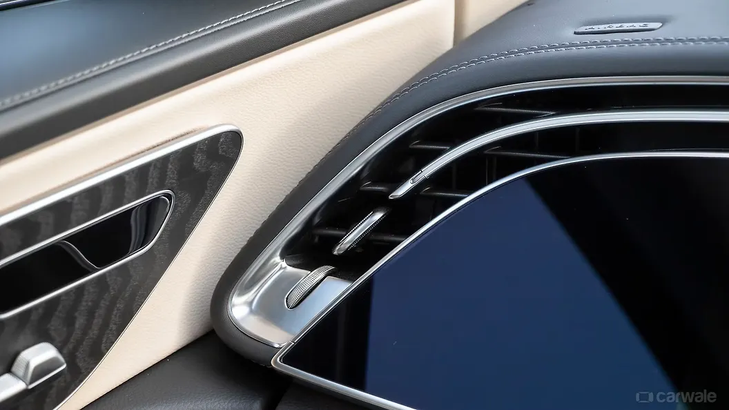 EClass Front Passenger Air Vent Image, EClass Photos in India CarWale