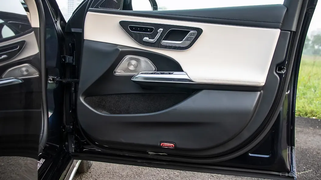 EClass Front Right Door Pad Image, EClass Photos in India CarWale