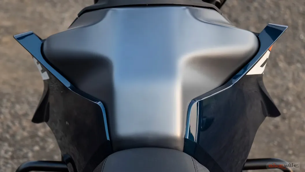 KTM 390 Duke Fuel Tank Image BikeWale