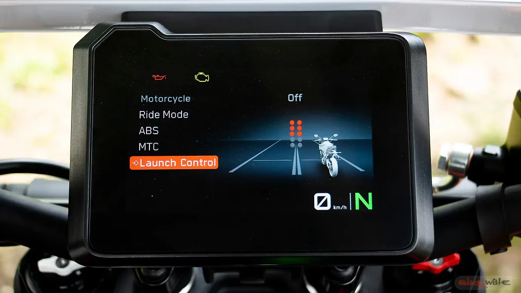 KTM 390 Duke TFT / Instrument Cluster Image BikeWale
