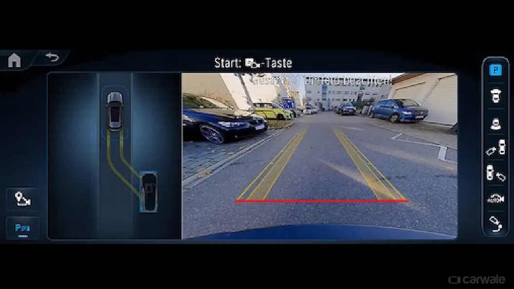 मर्सिडीज़ बेंज़ GLE 360-डिग्री कैमरा कंट्रोल