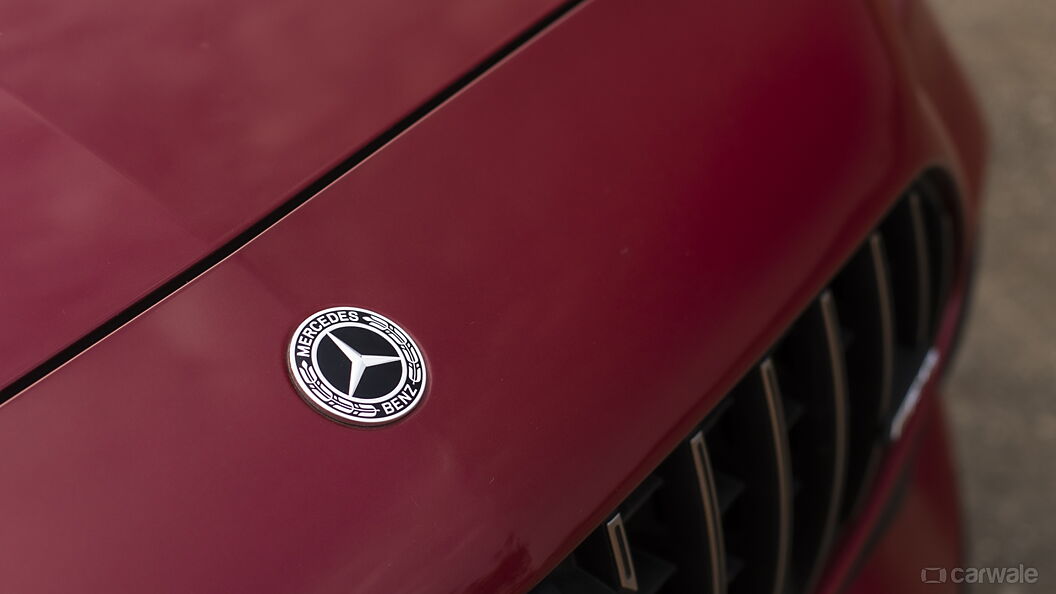 Mercedes-Benz AMG C 43 Front Badge