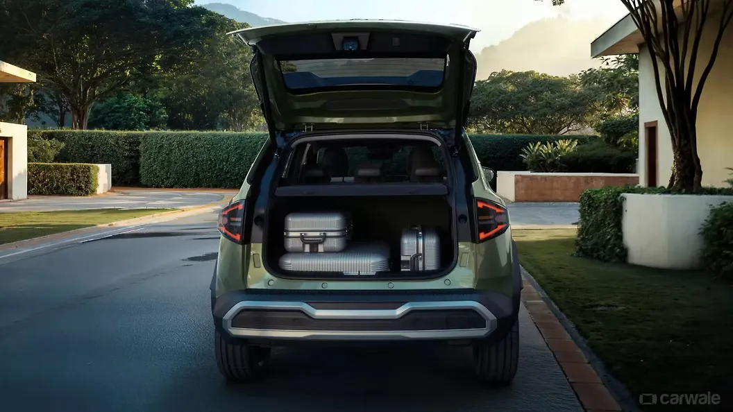 Renault Duster Open Boot/Trunk