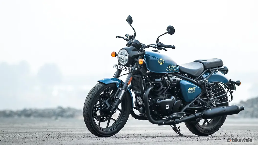 Royal Enfield Shotgun 650 Left Front Three Quarter