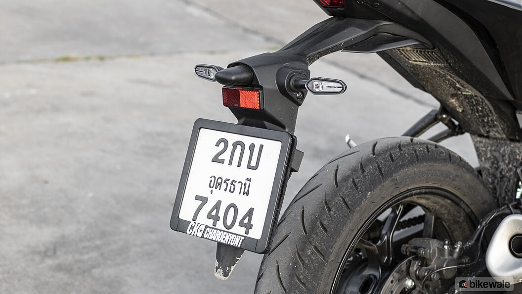 Yamaha YZF-R3 Number Plate Lamp