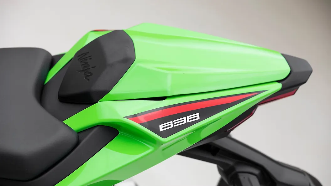 Carbon Fiber Rear Tail Cowl For Kawasaki Ninja ZX-6R ZX636 2019