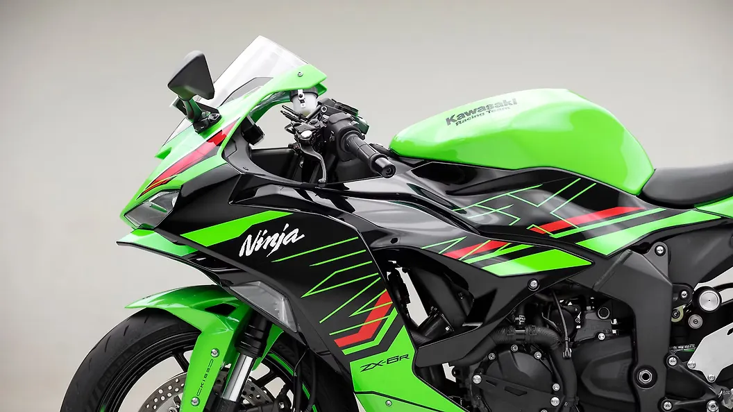 Kawasaki Ninja ZX-6R Side Fairing Image – BikeWale