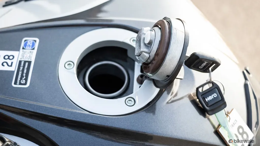 Hero Xtreme 125R Fuel Tank Image BikeWale