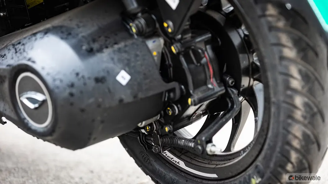 Bajaj Chetak [2020-2024] Rear Suspension Image – BikeWale