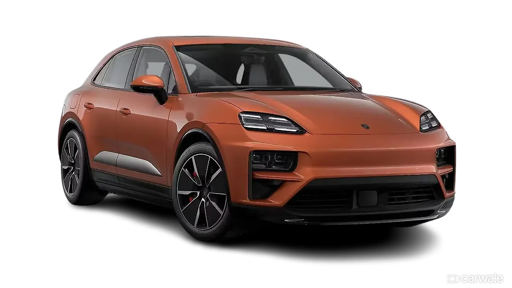 पोर्शे मैकन टर्बो ईवी ठीक सामने तीन चौथाई