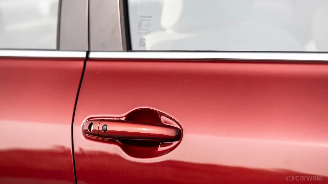 Maruti Suzuki Dzire Front Door Handle